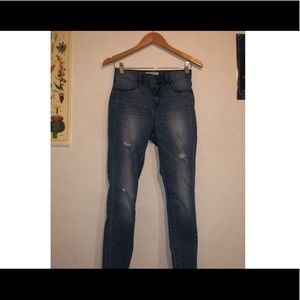 pacsun lightly distressed barely worn jeggings!